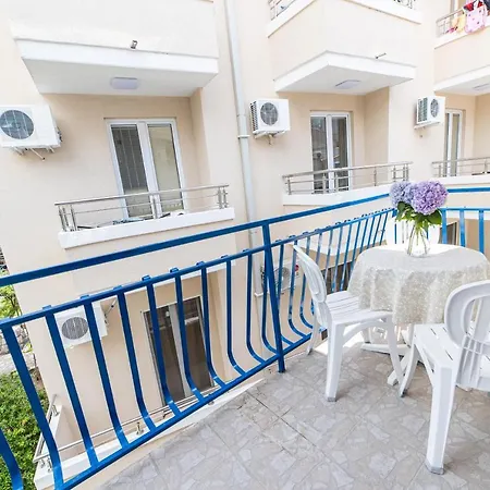 Apartments Vila Nikolic Rafailovici Exterior photo