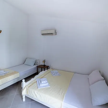 Apartments Vila Nikolic Rafailovici Exterior photo