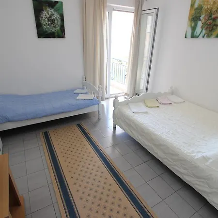 Apartments Vila Nikolic Rafailovici Room photo