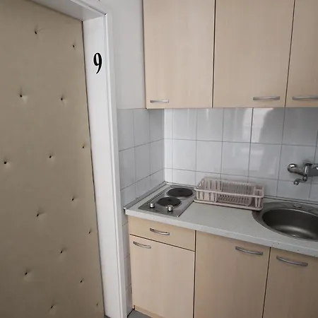Apartments Vila Nikolic Rafailovici Room photo